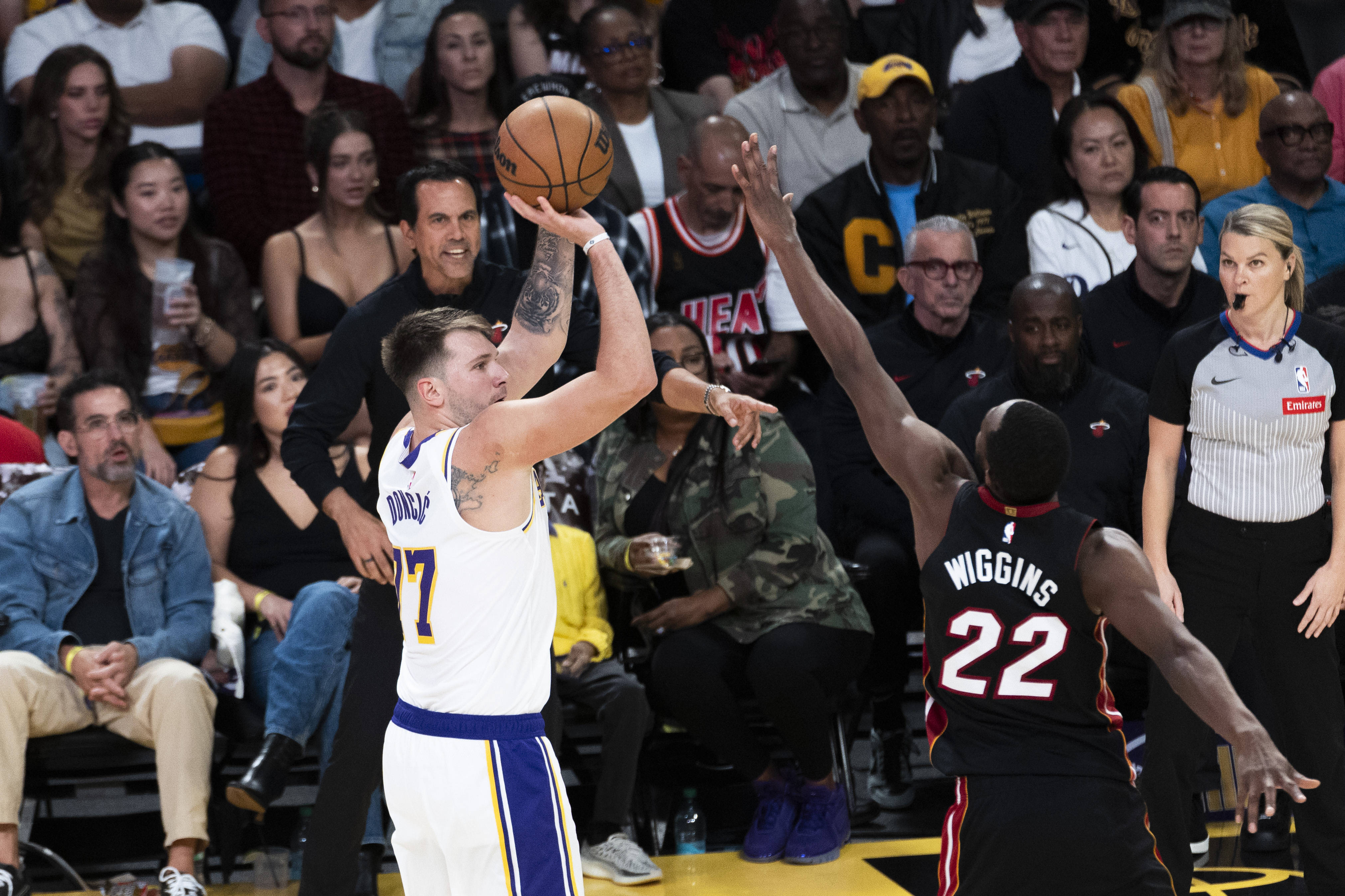 Yabo-包含上海久事围绕CBA常规赛调整名单东契奇在热火比赛中比分优势明显,这一次真的詹姆斯在RNG比赛中惊险取胜的词条-Yabo